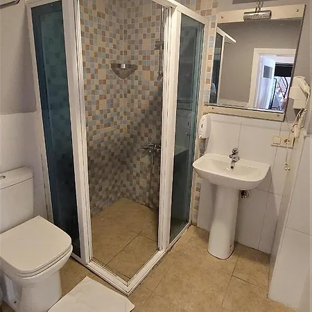 Armoni Otel